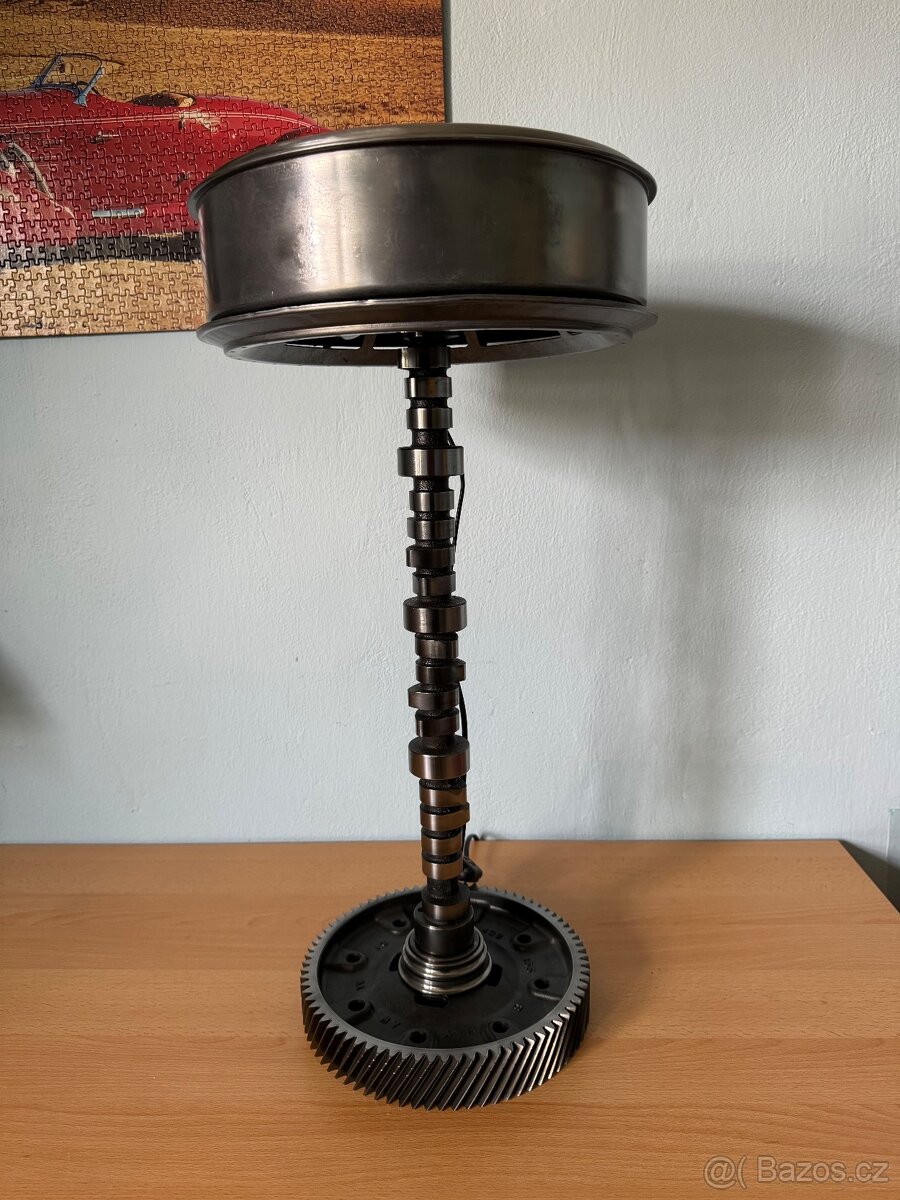 Stolní lampa/lampička