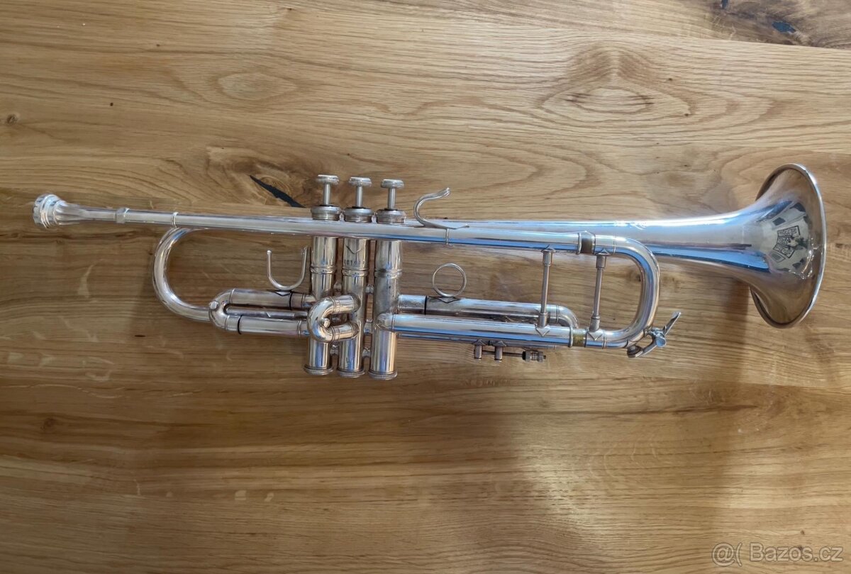 Trubka Vincent Bach Strasivarius 25