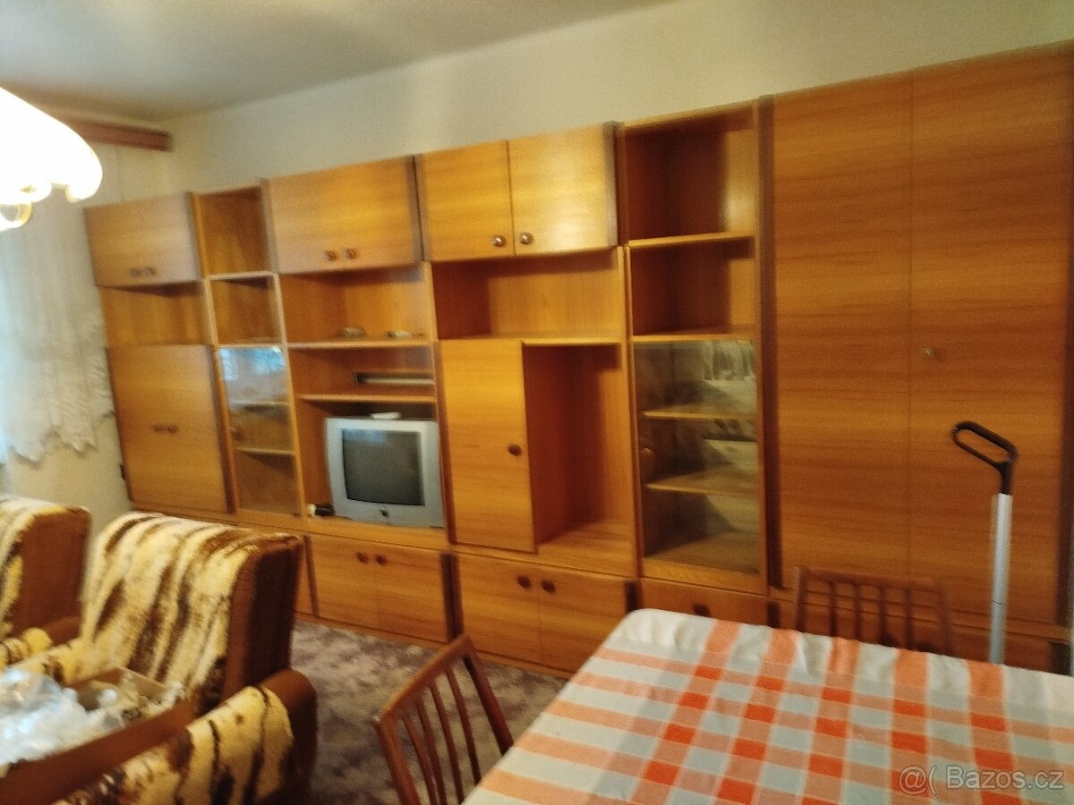 Obývací stěna