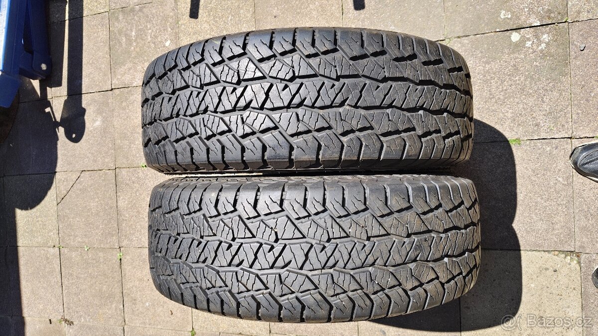 Pneu Hankook Dynapro AT2 235/65 R17