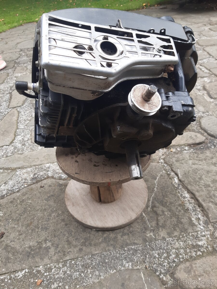 Motor sekačky