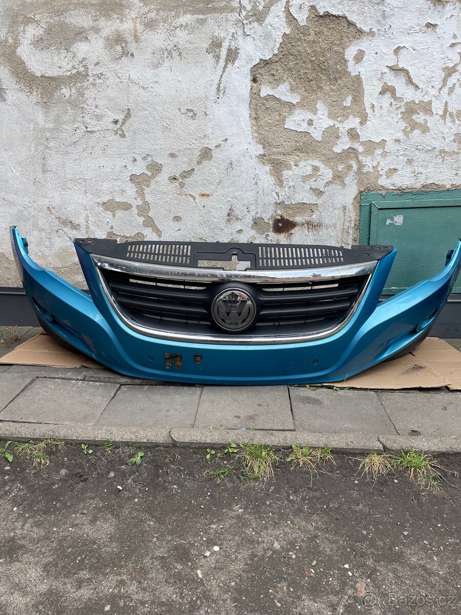 PRODÁM PŘEDNÍ NARAZNIK TIGUAN 2010