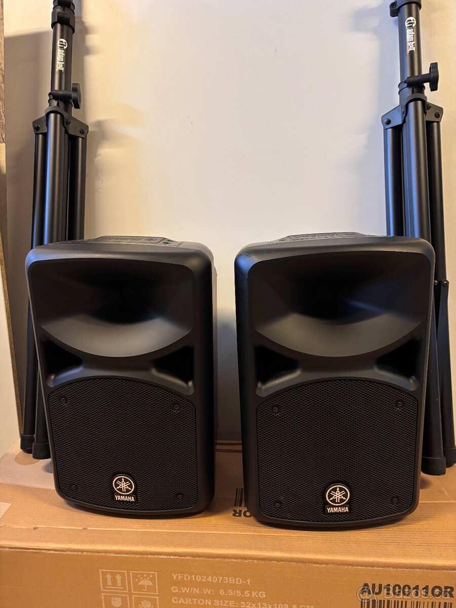 Yamaha 400S Bluetooth + stativy