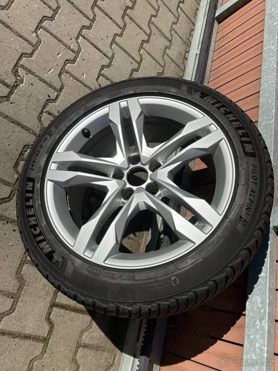 Alu kola + Pneu Audi A4 Allroad B9 18 245/45 R18