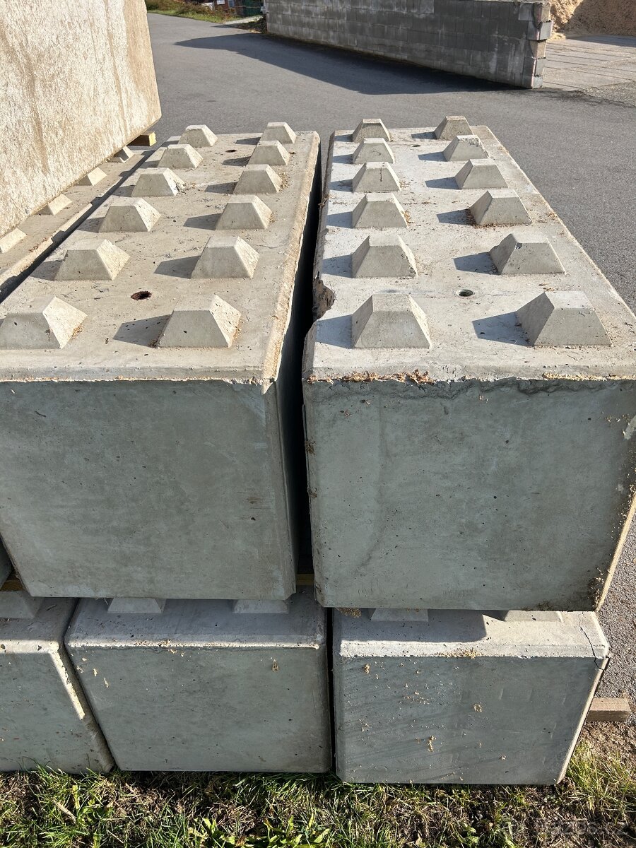 Betonové lego bloky