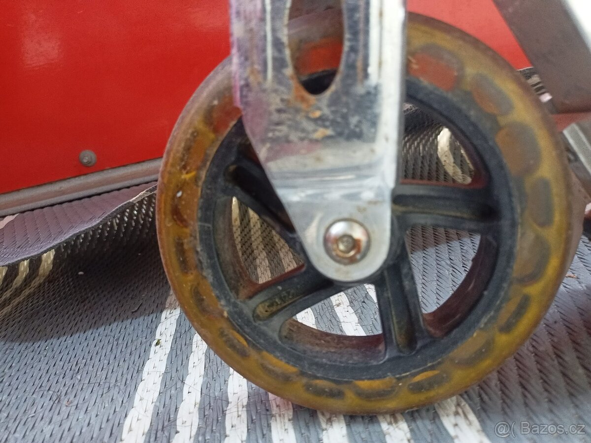 Freestyle koloběžka