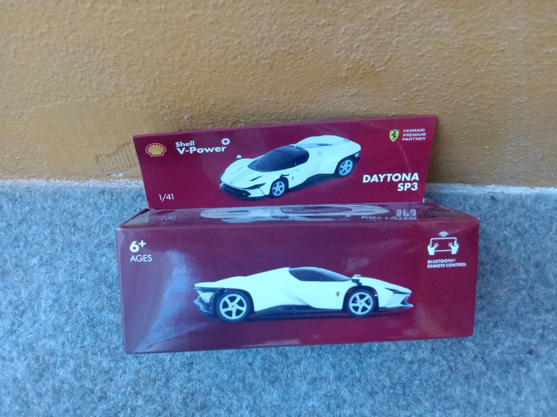 Nové sběratelské autíčko Shell Daytona SP3