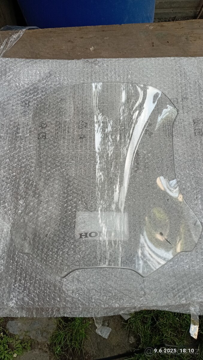 Plexi na Honda Integra 750