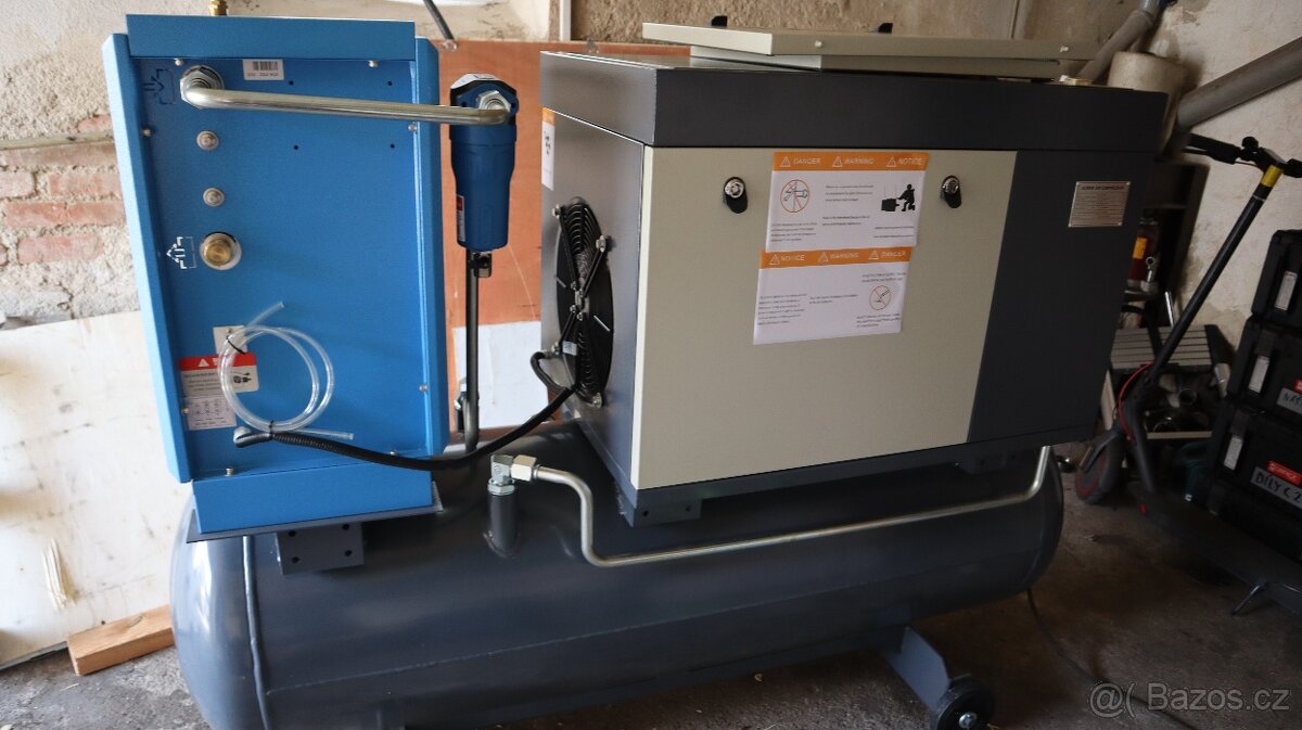 Šroubový kompresor + sušička vzduchu