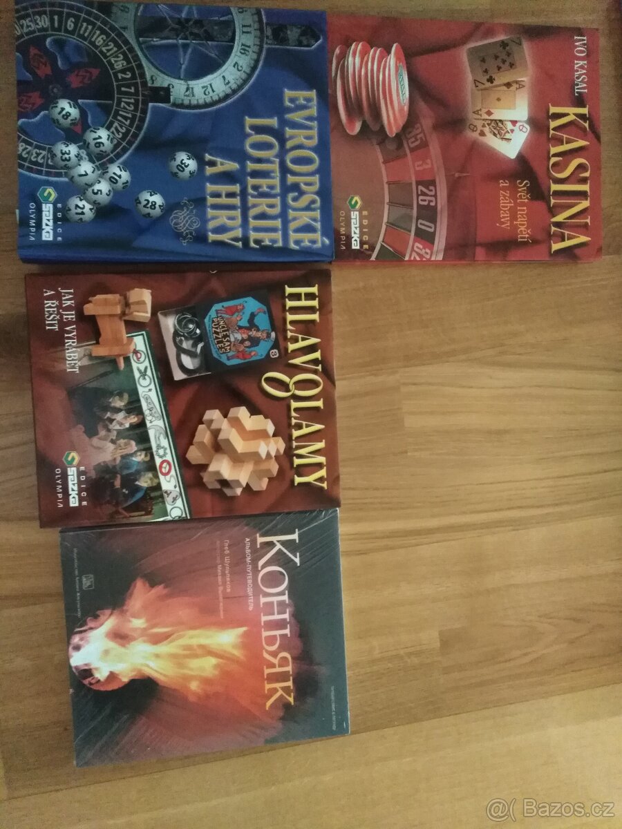 Hlavolamy a kniha Koňak