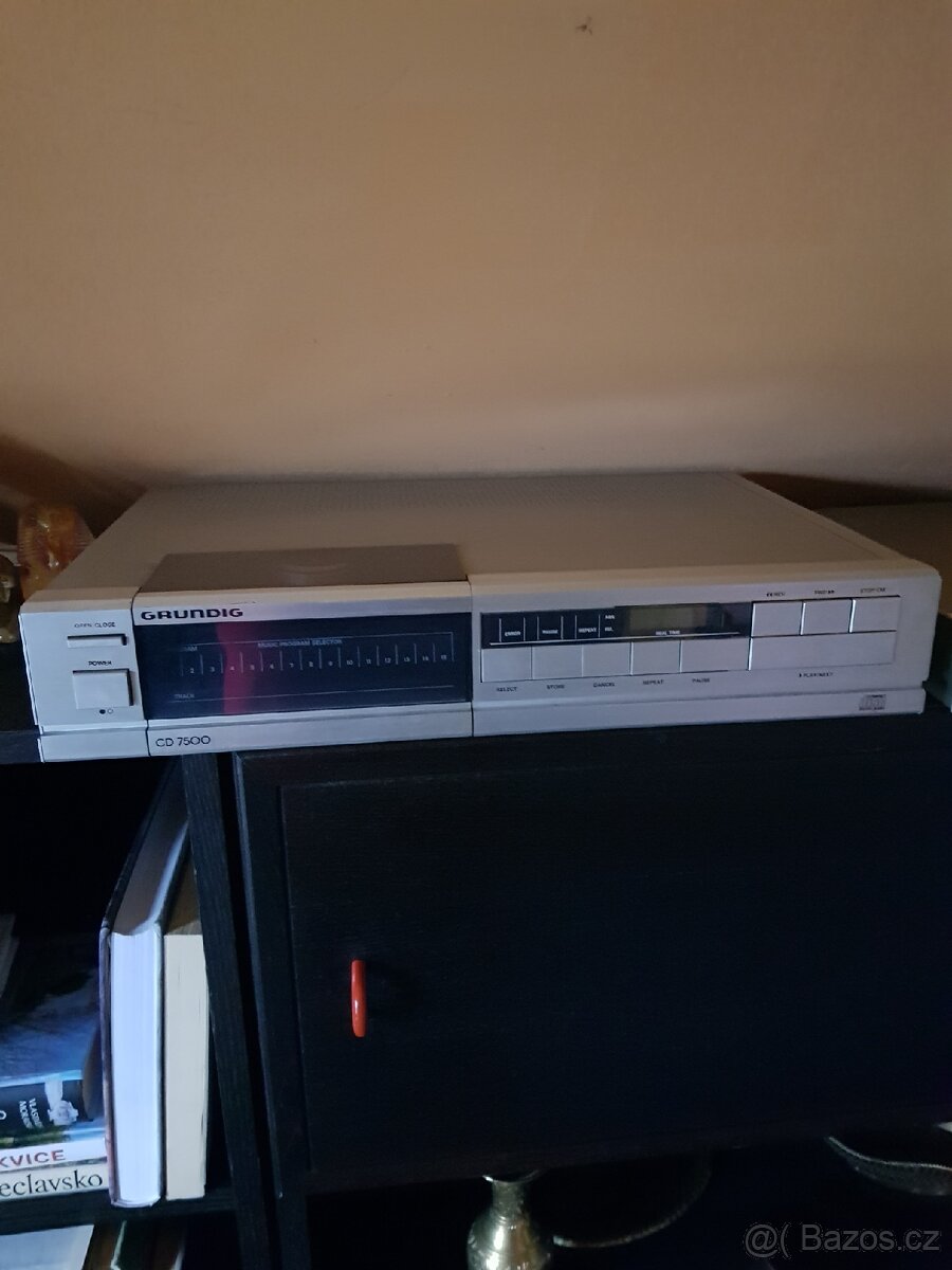 CD Grundig CD7500