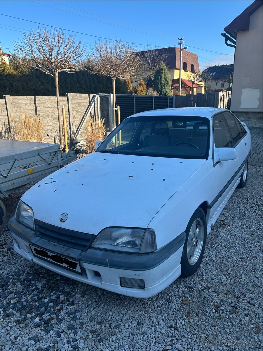 Opel Omega 89