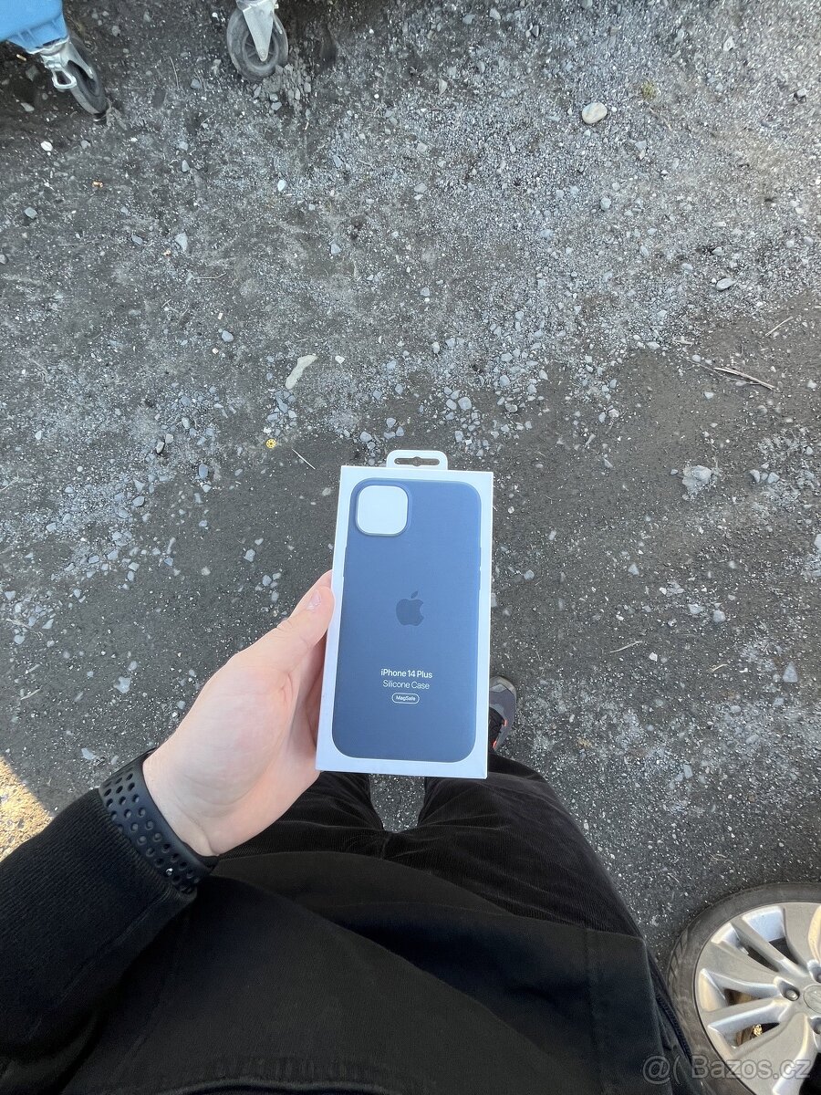 Silikonový obal na Iphone 14plus