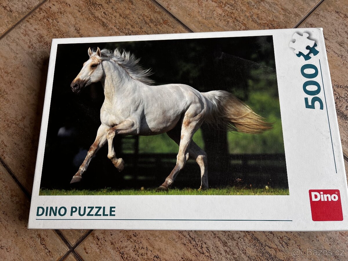 Puzzle 500 dílků 47x33cm Bílý kůň
