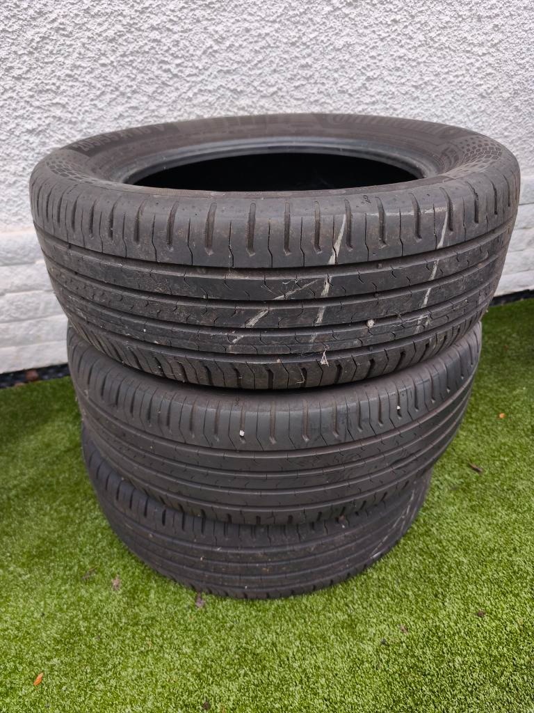 3 x Continental 205/55/16 - 4mm - letni