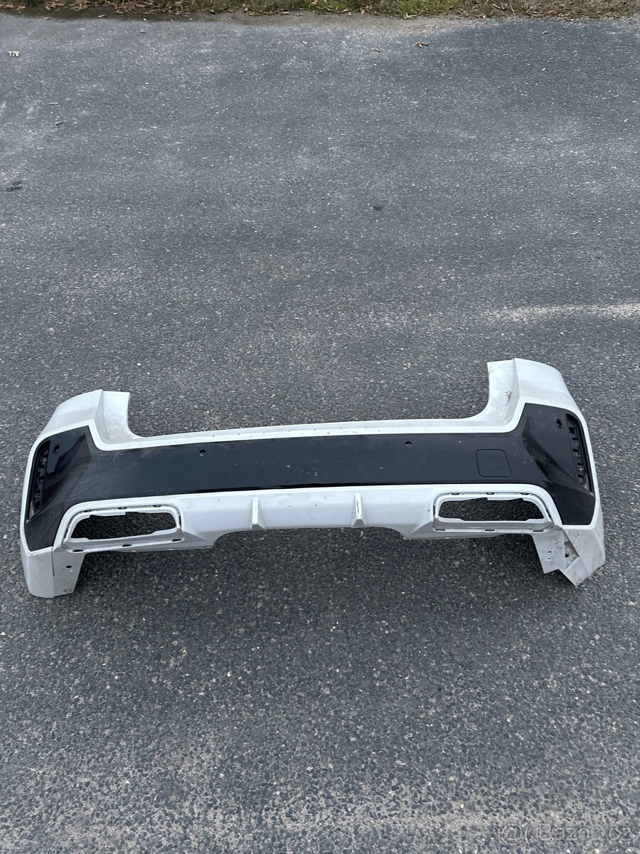 Bmw U11 M sport zadní nárazník