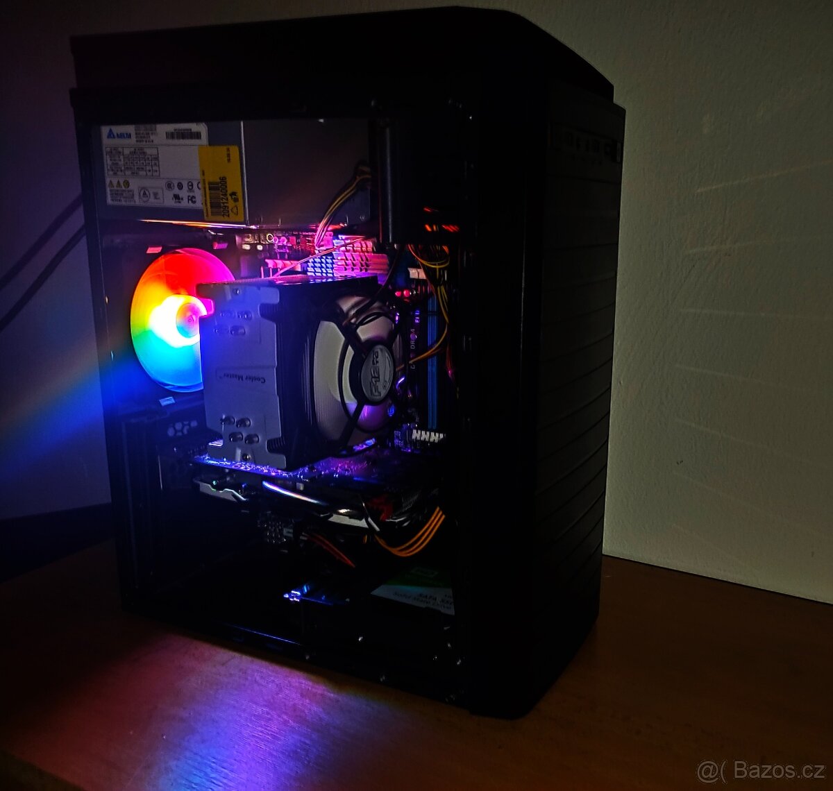 Herní PC - 10 jader a AMD RX5700 XT 8GB (podobná s RTX 3060)