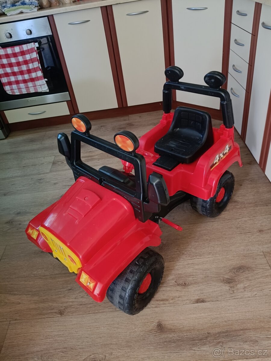 Šlapací auto
