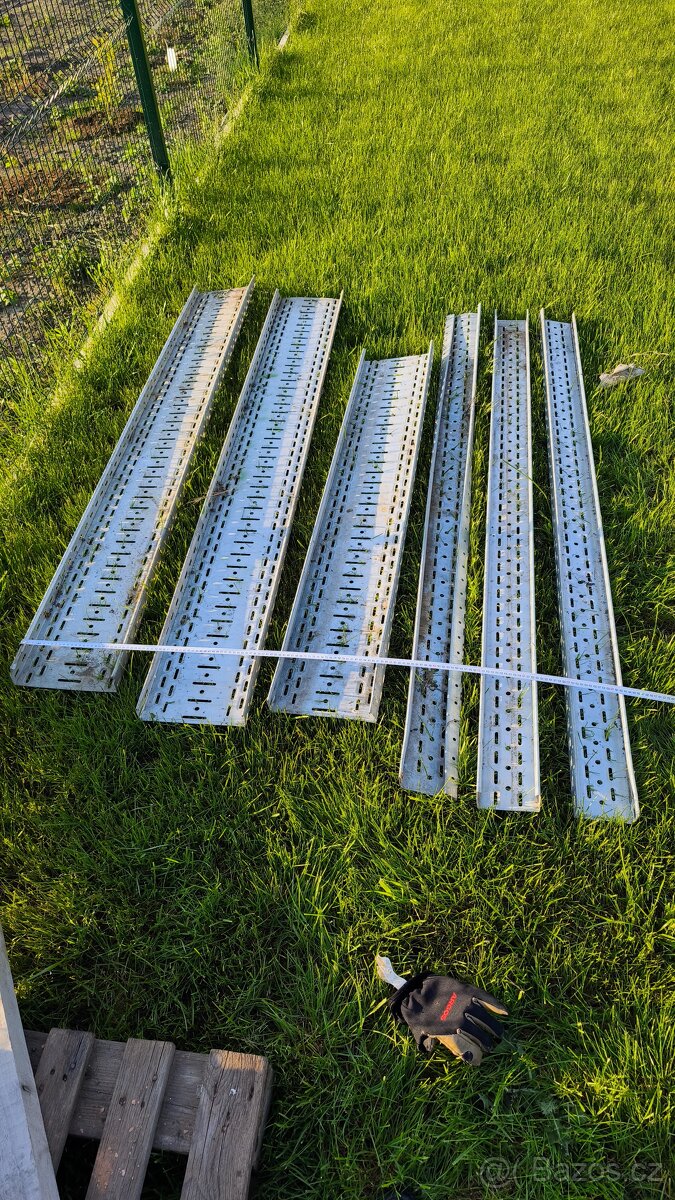 Kabelový žlab 250x50 apod.