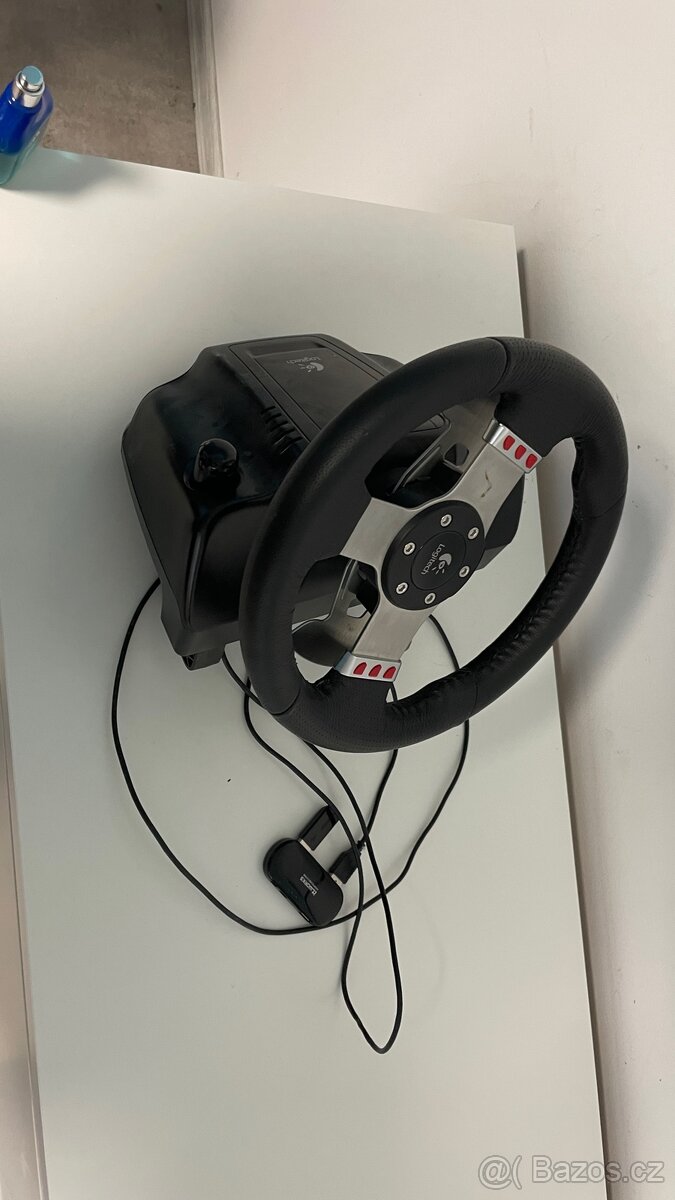 Logitech G27 nefunkční