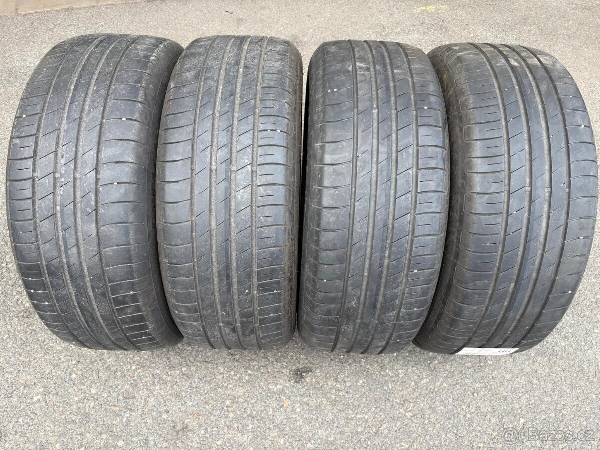 4x letní 225/55 R17 97W zn. GOODYEAR