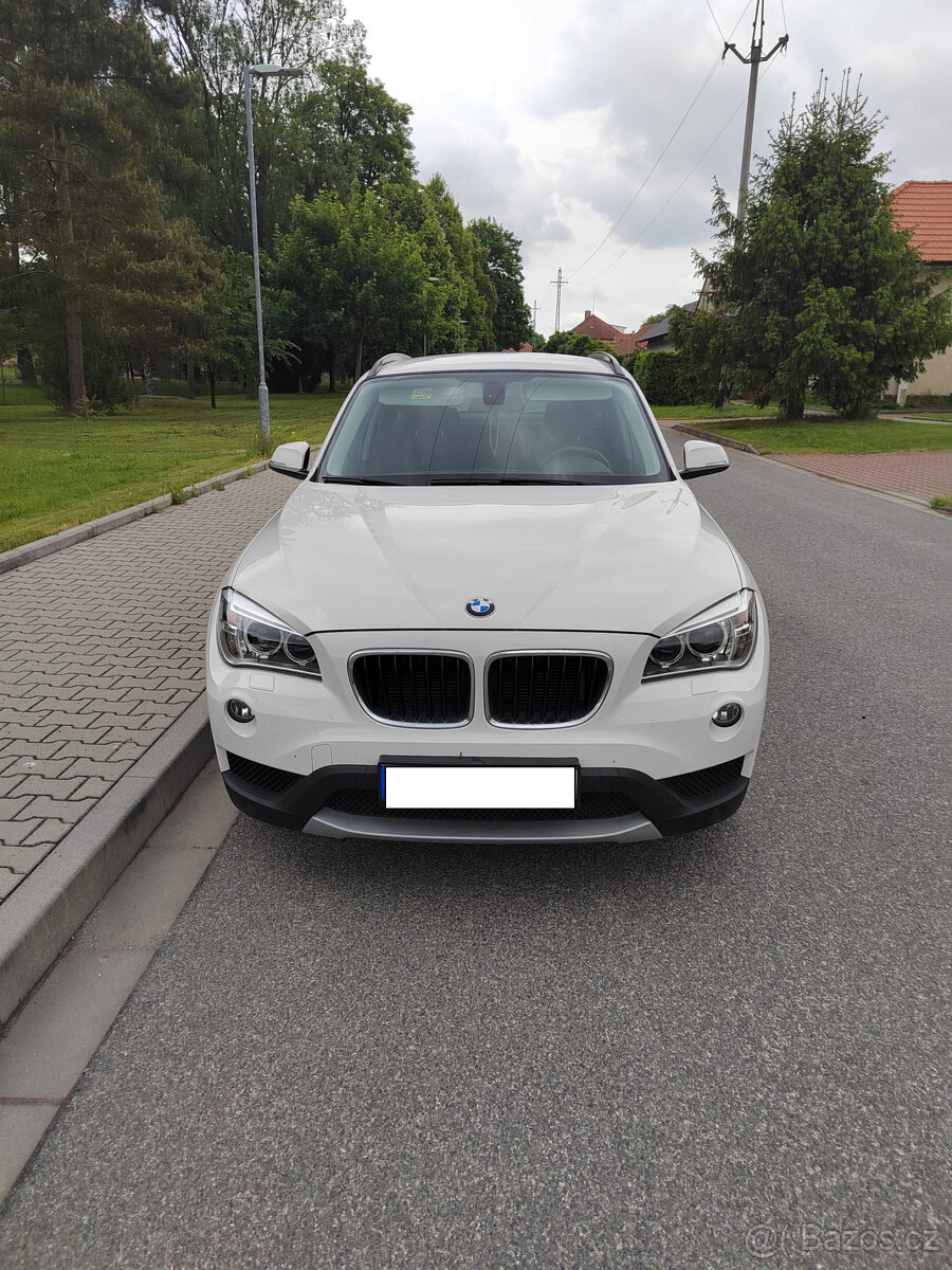 BMW X1, rok 2013, 318D,105kw, X Drive , ND