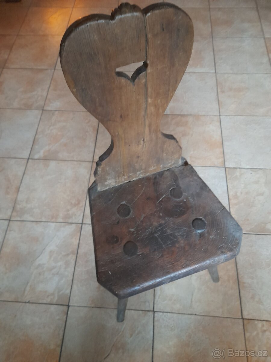 Historická selská židle