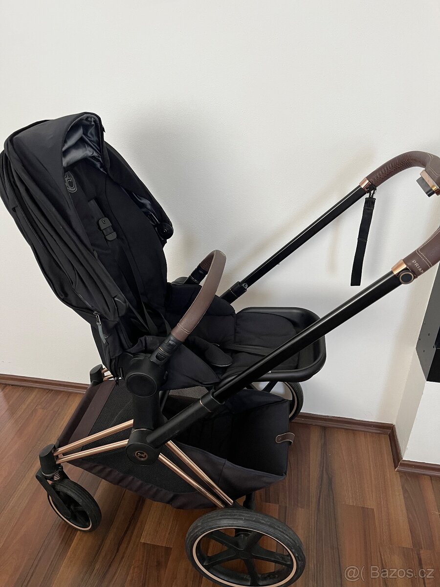 Celý komplet kočárku Cybex Priam
