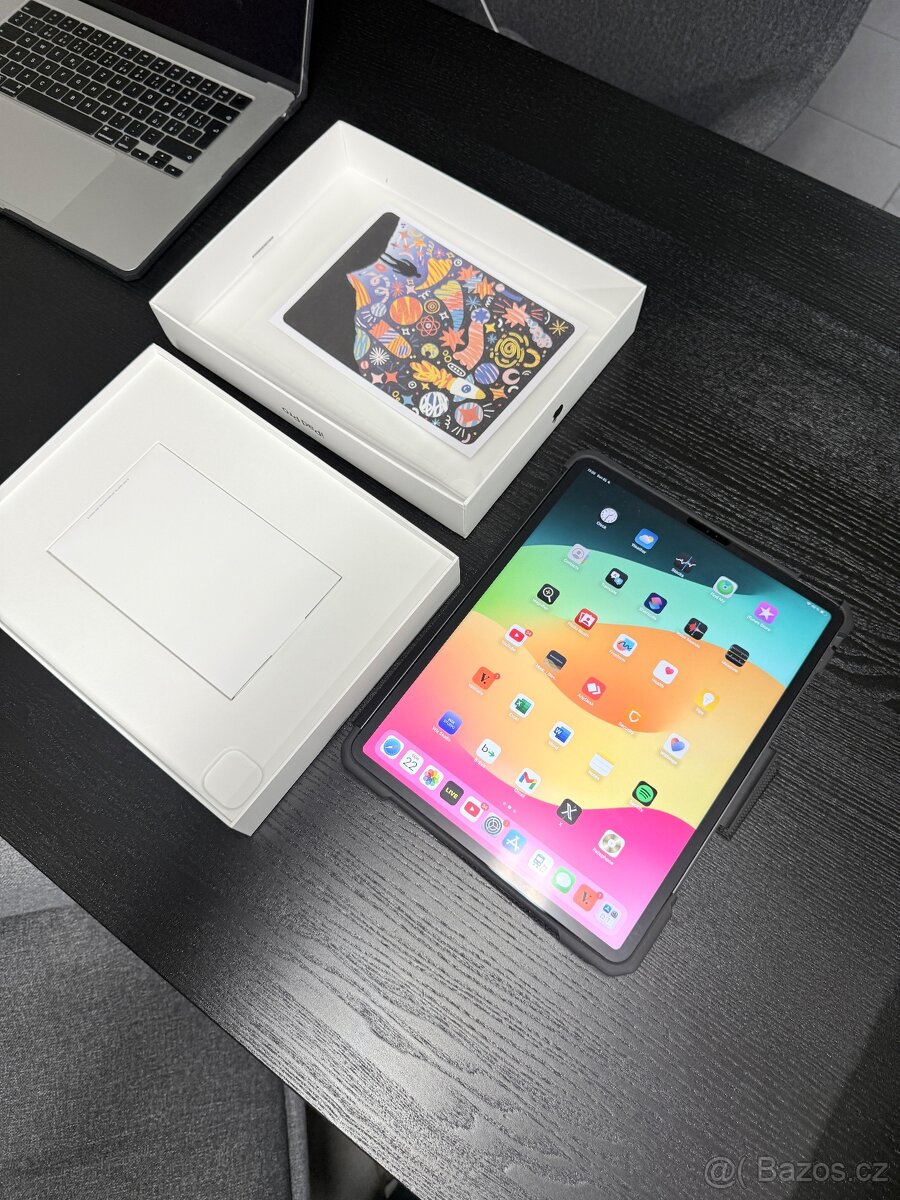 iPad Pro 12.9 M1 (5. generace) 128 GB (bez známek užívaní)