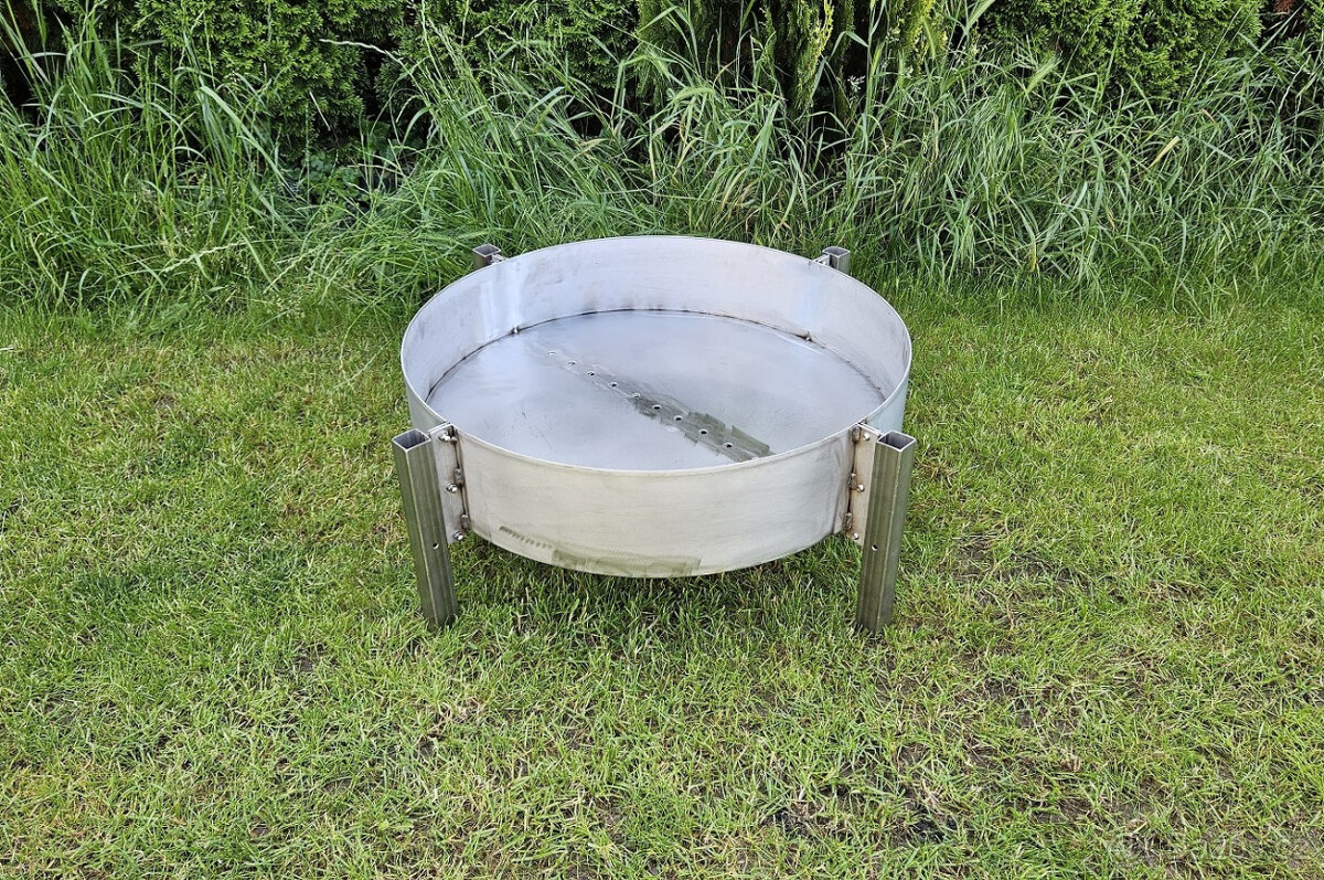 Nerezové přenosné ohniště kulaté pr. 70 cm