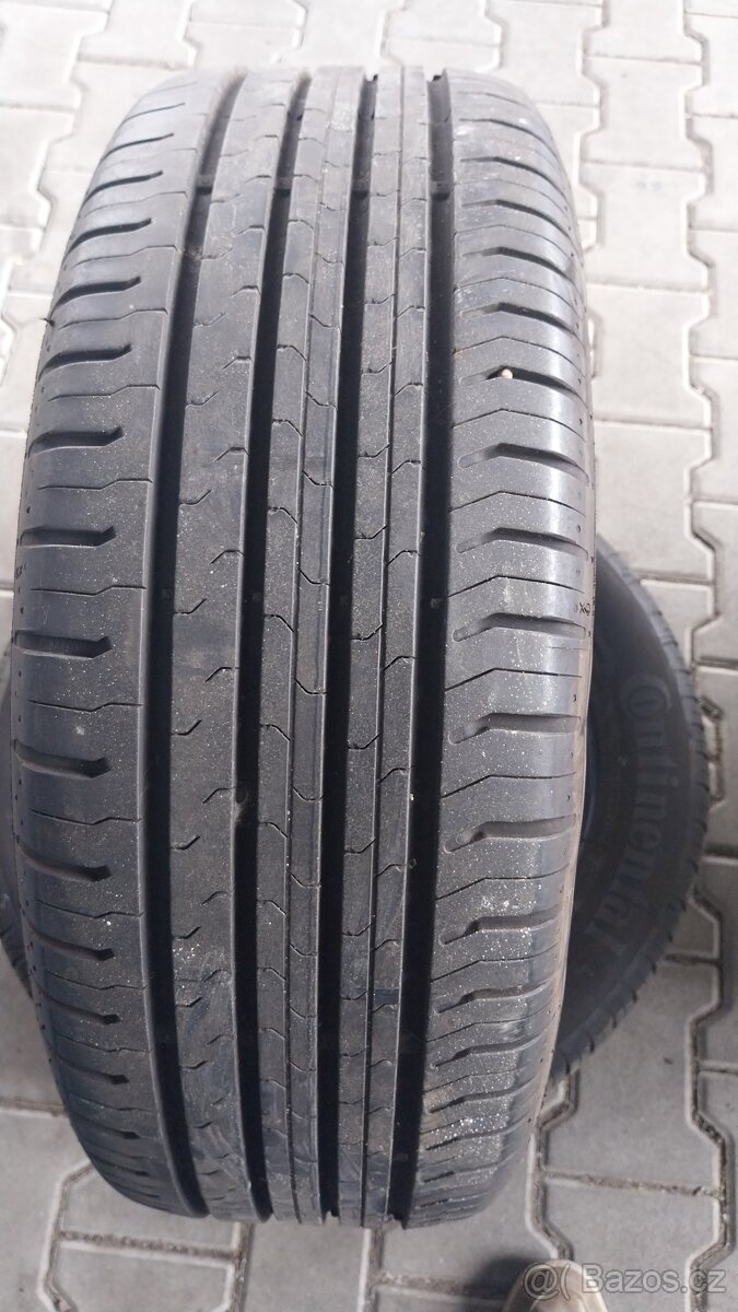 Prodám 2 x letní pneu Continental 205/55/16