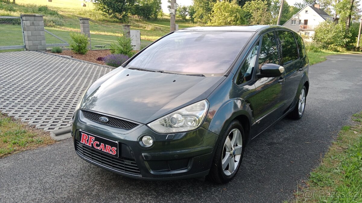 Ford S-Max 2.0 TDCi 96kW, 4/2008, SERV.KNIHA,TAŽNÉ,PANORAMA