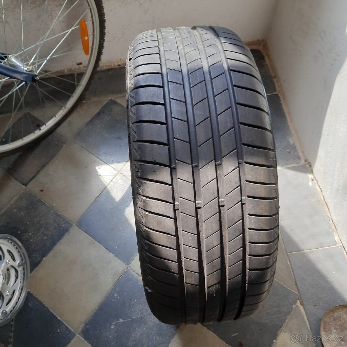 Letní pneu Bridgestone 235/55 R17 XL 103Y Turanza T005