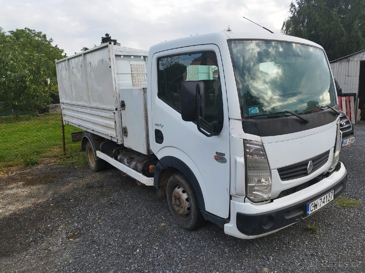 Renault maxity 2.5 TDCi. Sklápěč,