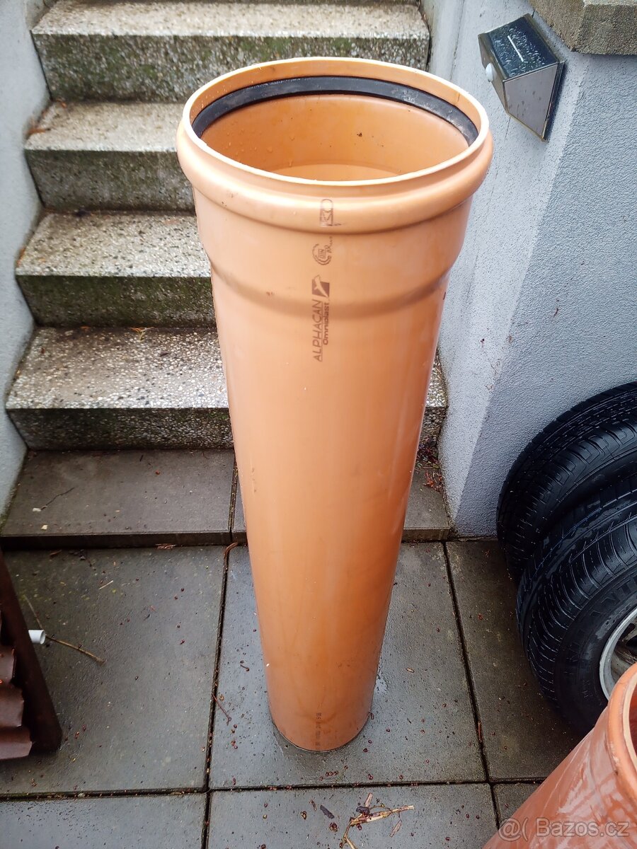 Potrubí KG 200