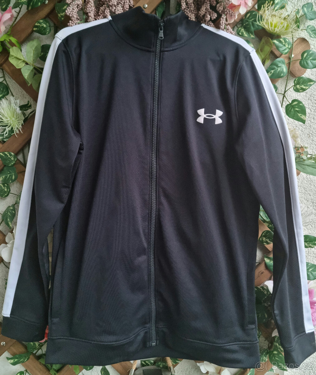 MIKINA UNDER ARMOUR VEL S/M