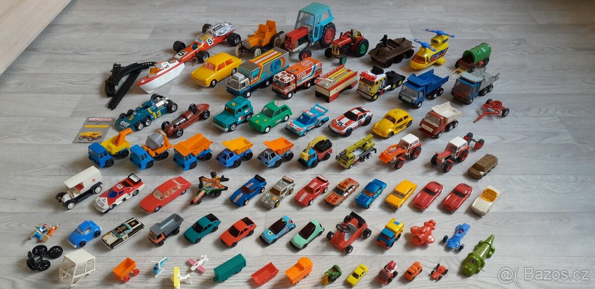 autíčka - stará dobová (retro) mix 2