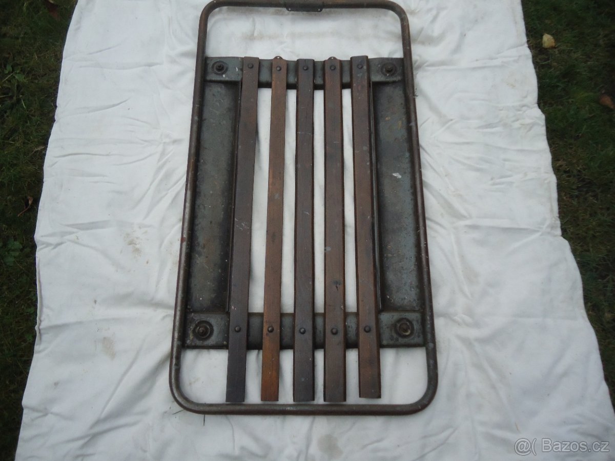 montážní lehátka