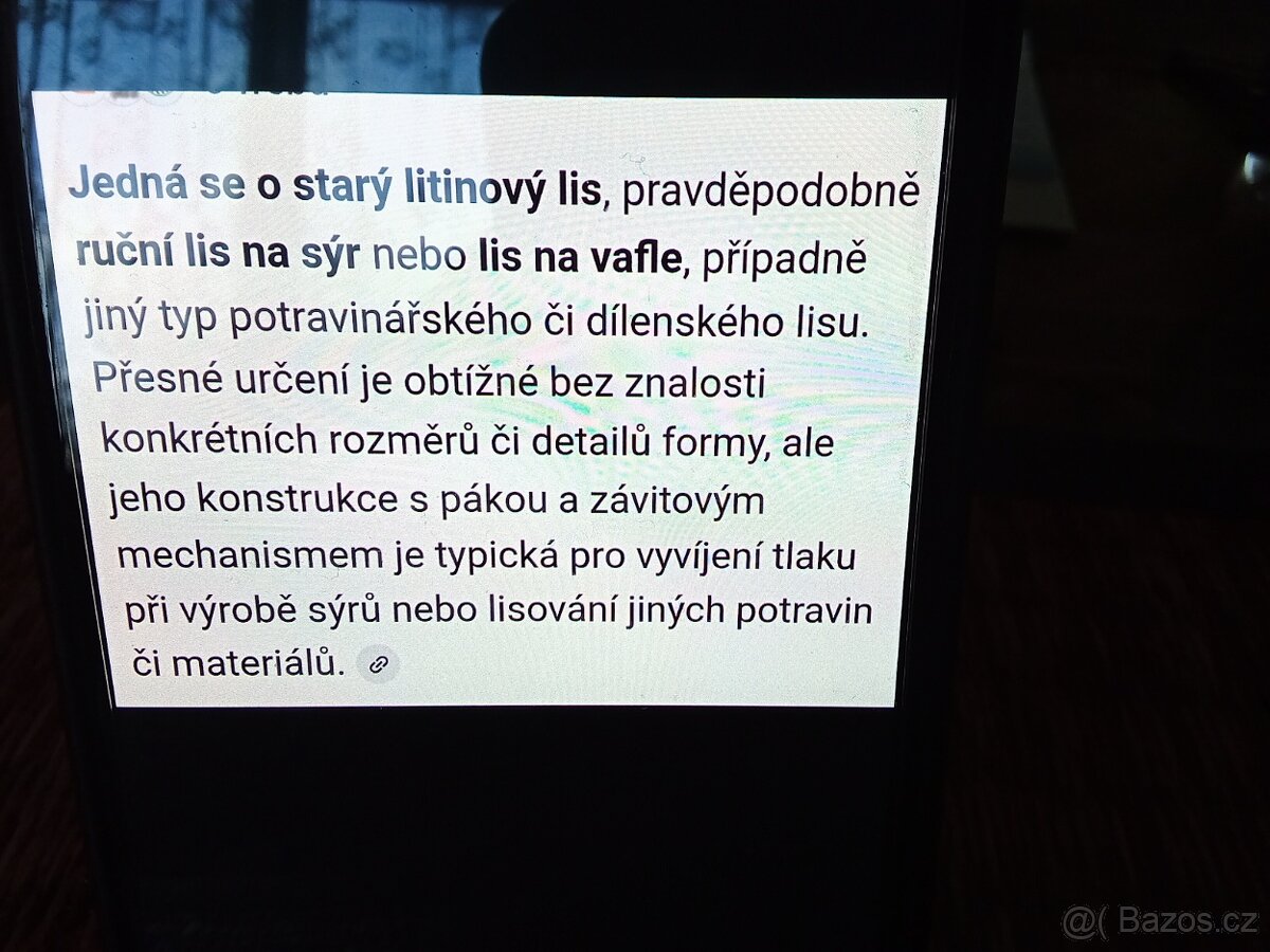 Starý litinový lis