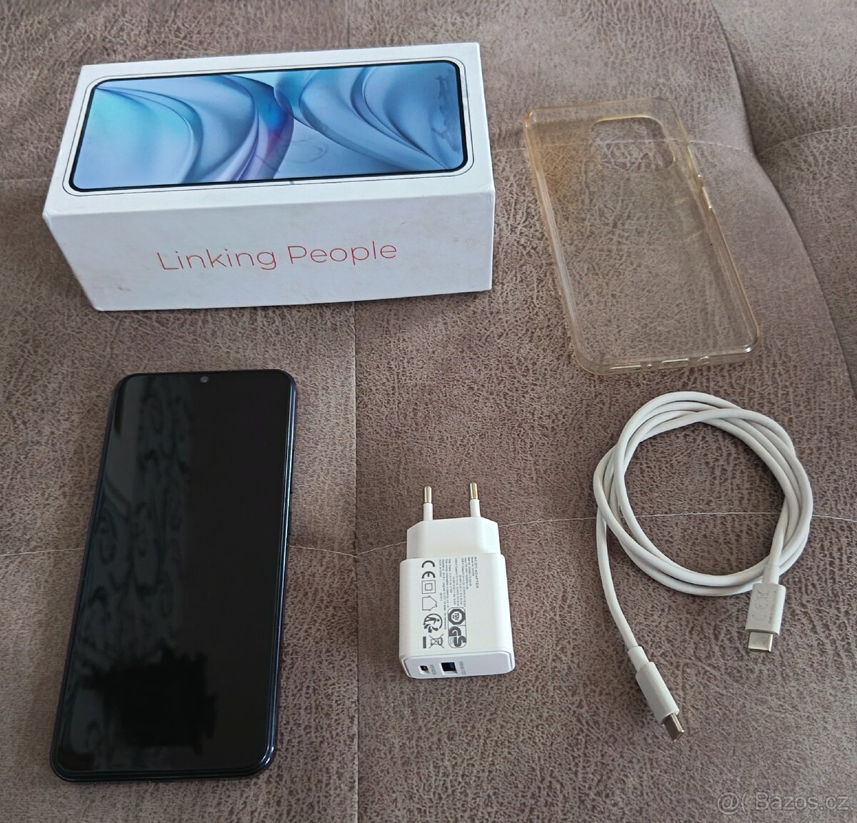 Mobilní telefon Xgody X18