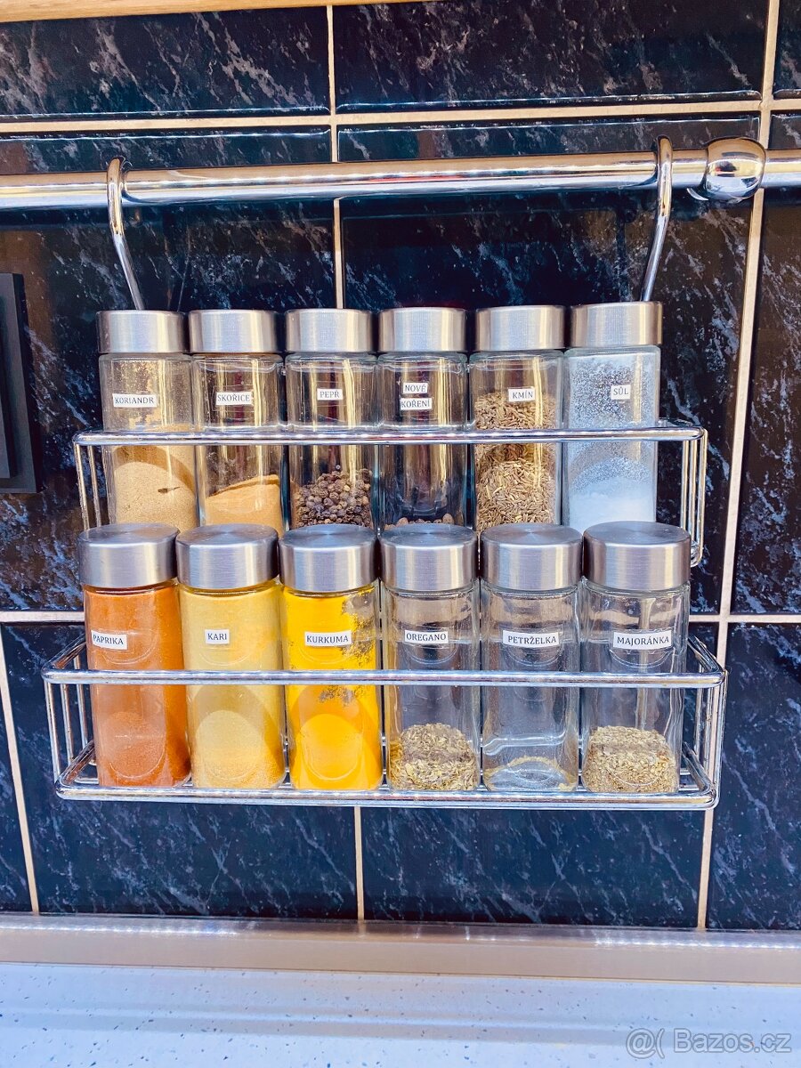 Závěsná kuchyňská police chrom vč. kořenek z Ikei