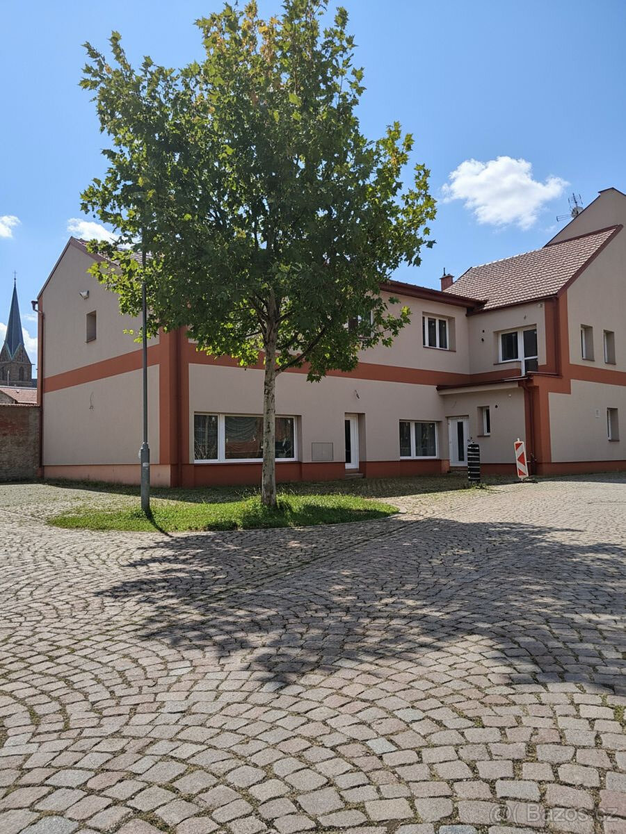 Prodej komerční objekt 300 m² ve Vysoké Mýtě