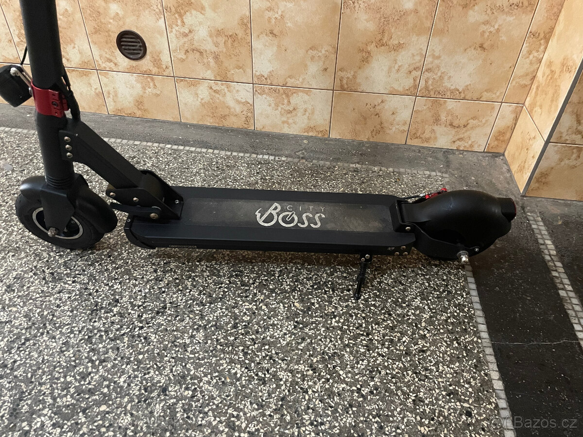 Elektrická koloběžka City Boss RX5
