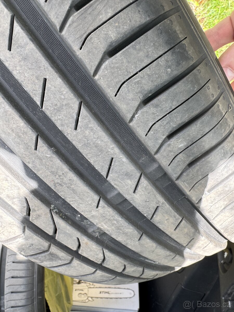 Pneu Goodride 235/45 R18 98W XL