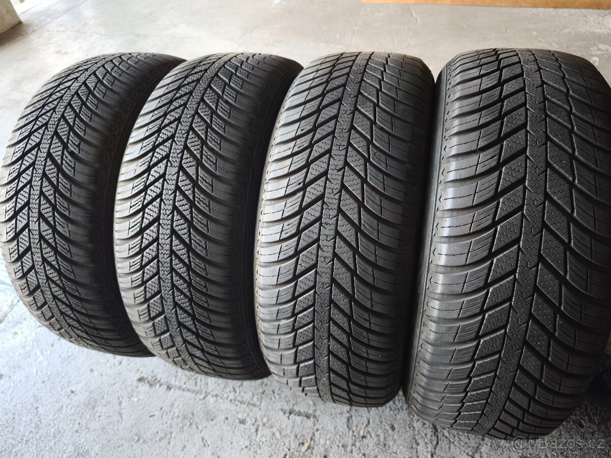 215/55 r16 celoroční pneumatiky