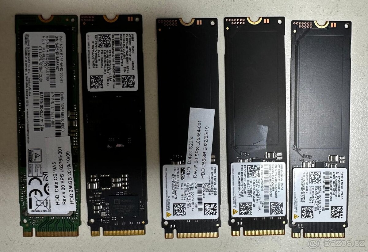 Mix NVME disků