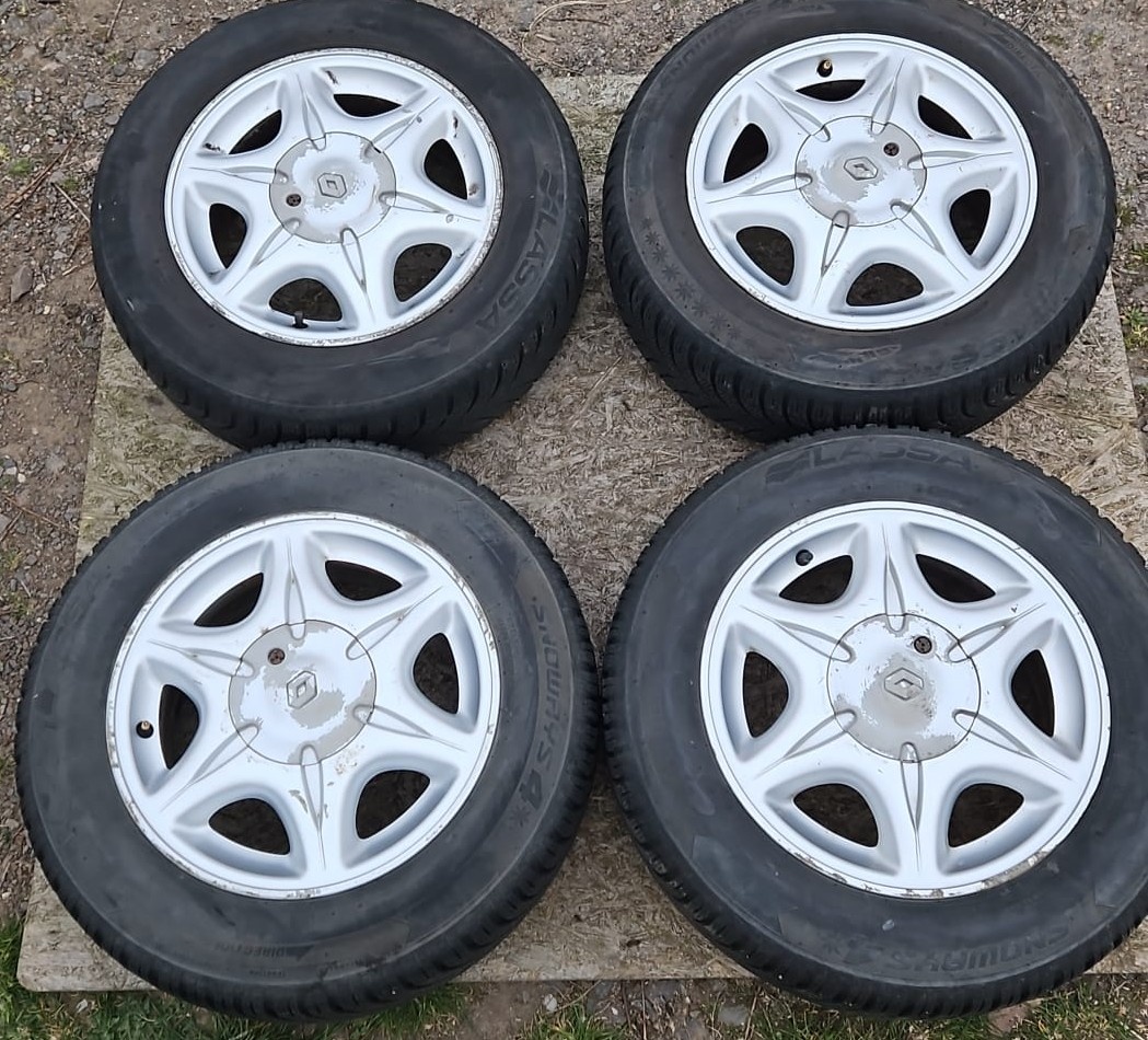 15" zimní pneu 6mm - Renault 195/65 R15 - DOT4221 - Laguna