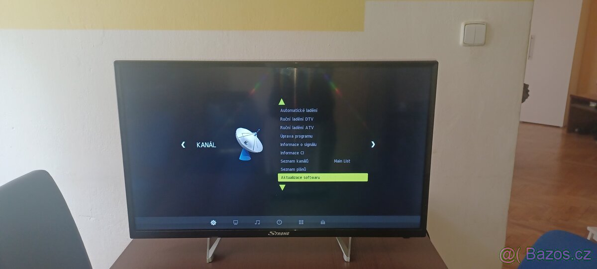 Plochá TV 32" úhlopříčka