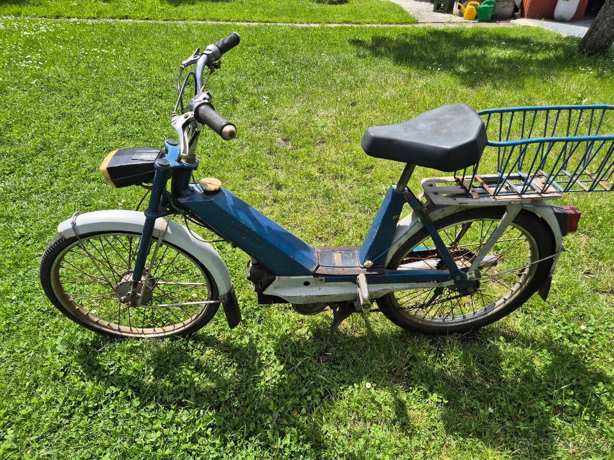 Babetta 228, 1. neodpružená BABETA, 19" kola