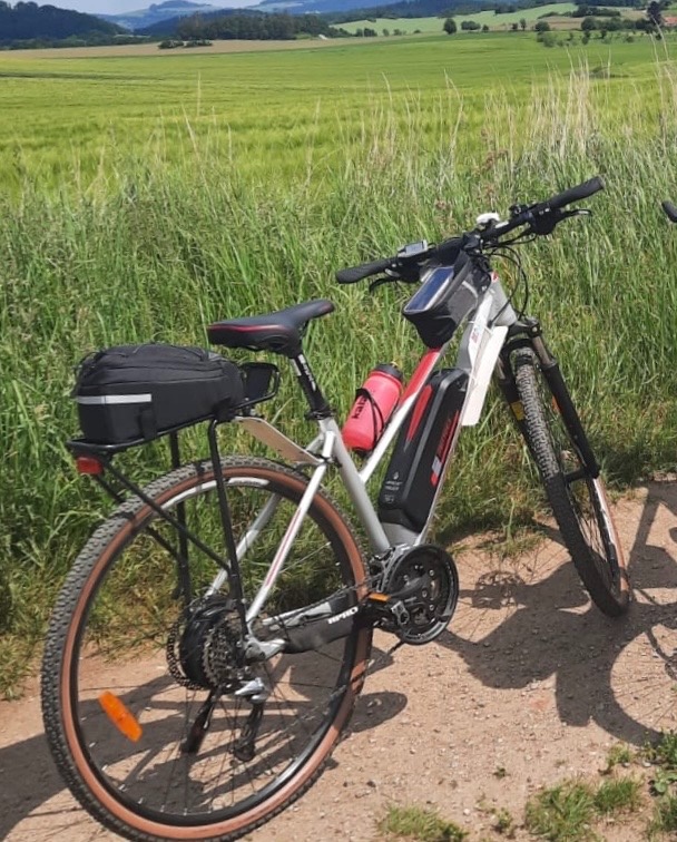 dámské trekingové elektrokolo